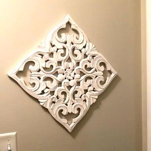 White Wood Wall Medallion